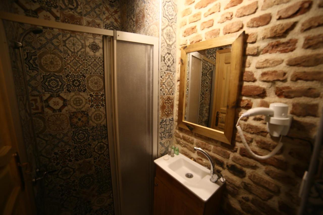 Little Ganj Suites Istanboel Buitenkant foto